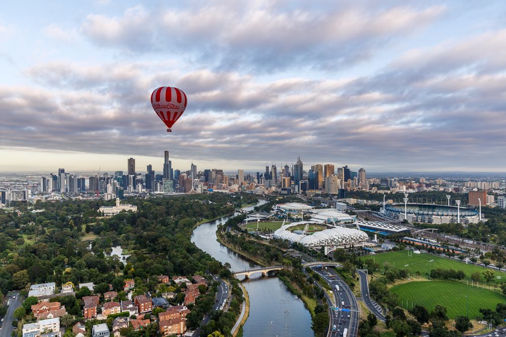 -sot-bds-melbourne-dat-o-ngoai-o-cung-tang-gia-chong-mat