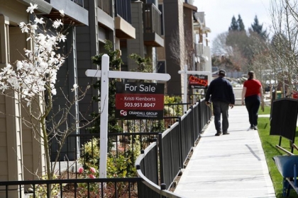 Người Mỹ chuyển sang ở nhà thuê vì lãi suất vay mua nhà cao