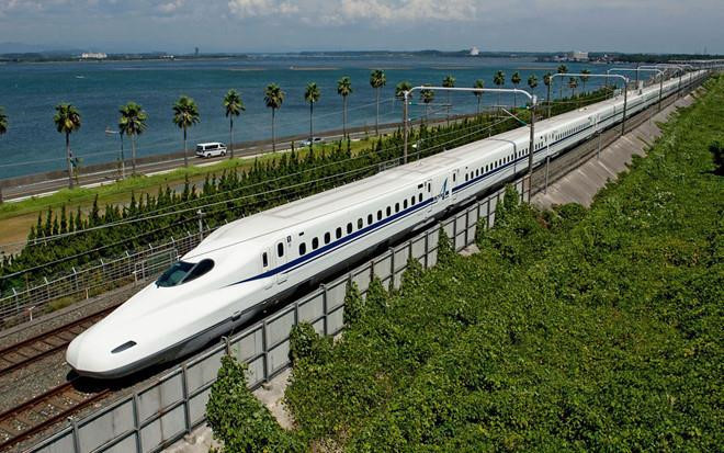 Làm đường sắt tốc độ cao Bắc-Nam 60 tỷ USD: Nên học Nhật, Đức?