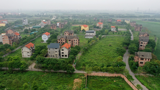 Một dự án đô thị bỏ hoang tại huyện Mê Linh, Hà Nội. Ảnh: Giang Huy.