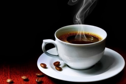 Kinh hoàng cà phê nhuộm lõi pin, hãy chú ý hiện tượng này khi đánh cà phê lên để tránh uống nhầm cà phê tẩm hóa chất