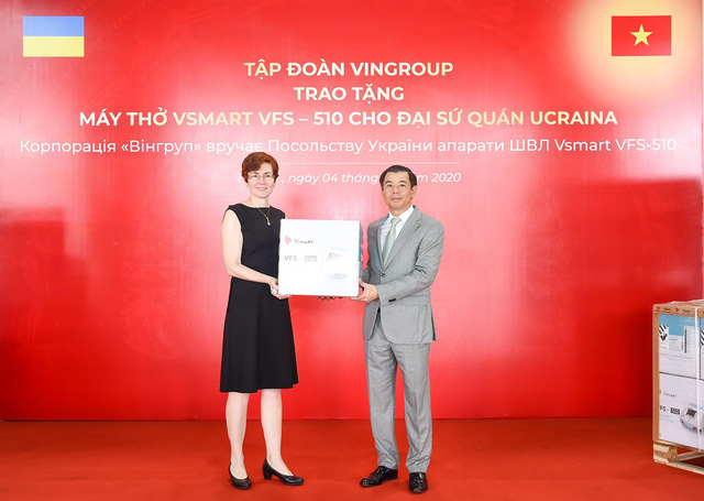 Vingroup trao tặng 1.000 máy thở cho Nga, Ucraina và Singapore - Ảnh 2.