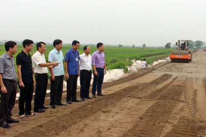 Bắc Ninh: Khảo sát tình hình triển khai một số dự án đầu tư xây dựng cơ bản