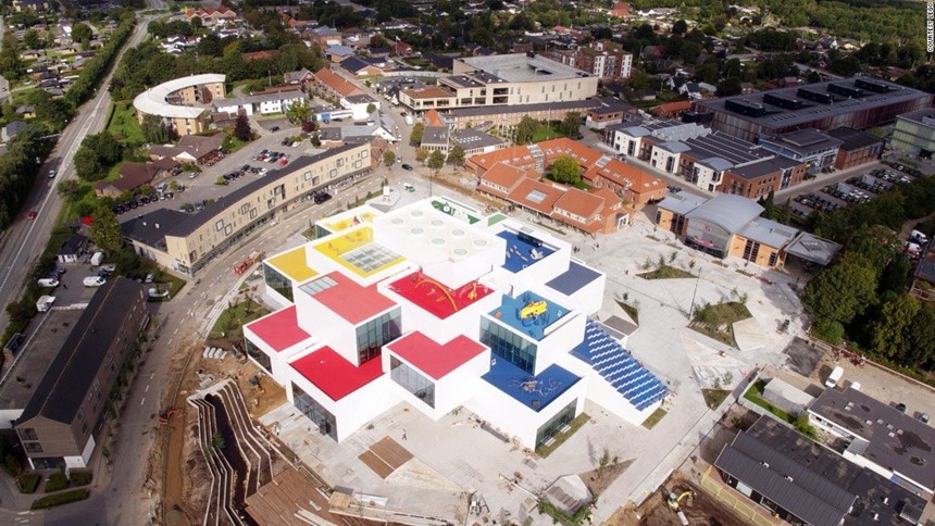 Tòa nhà Lego khổng lồ ở Đan Mạch