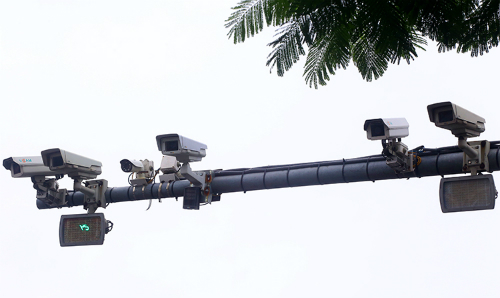 Camera dày đặc ở các nút giao thông tại thủ đô  