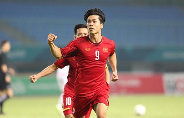 HLV Park Hang Seo: “Ai nói Công Phượng chắc suất đá AFF Cup?”