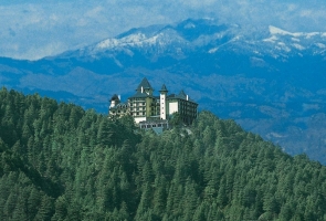 5 khách sạn biệt lập trên núi thu hút khách du lịch