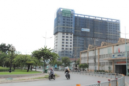 Doanh nghiệp địa ốc thời lệ thuộc vốn vay ngân hàng