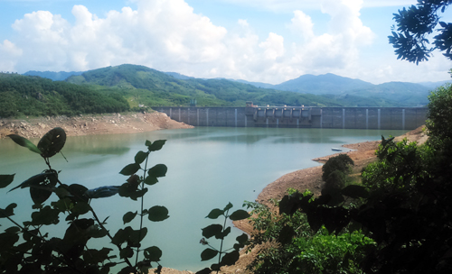 Một nhà máy thủy điện được xây dựng ở Quảng Nam. Ảnh: Đắc Thành.