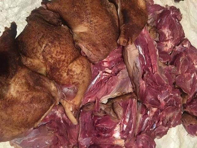 Bí mật loại thịt gà lạ chuyên nấu giả cầy gây sốt khắp chợ - Ảnh 3.