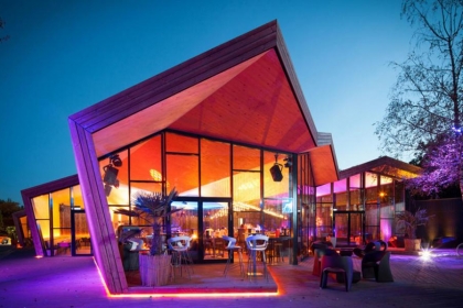 Thiết kế quán bar theo phong cách Origami ở Luxembourg