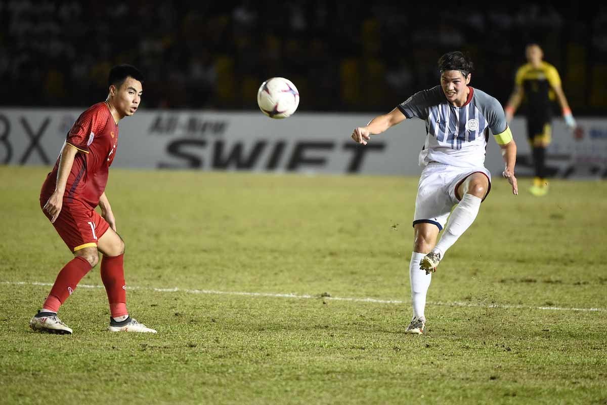 Việt Nam tái đấu Philippines: Khi HLV Eriksson ở chân tường